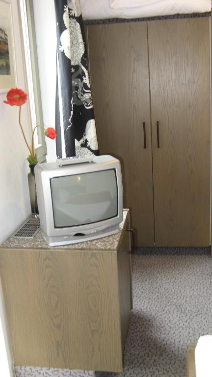 Hotel Am Schlossberg Boeblingen Room photo